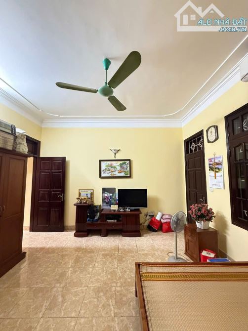 Bán nhà phố Đào Tấn ngõ thông kinh doanh ô tô đỗ cửa 4 tầng ở ngay DT66m2 mặt tiền 5,2m - 4