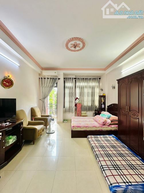 4TẦNG - 80M2 KHU VIP HXT D2 - 🚗NGỦ NHÀ - NHỈNH 17 T.Ỷ - 5