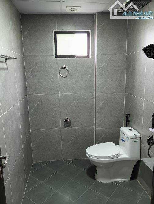 BÁN  NHÀ 5 TẦNG X 105M  MẶT NGÕ Ô TÔ, THANG MÁY TẠI NGỌC HỒI ,THANH TRÌ GIÁ CHỈ 10,4 tỷ - 5