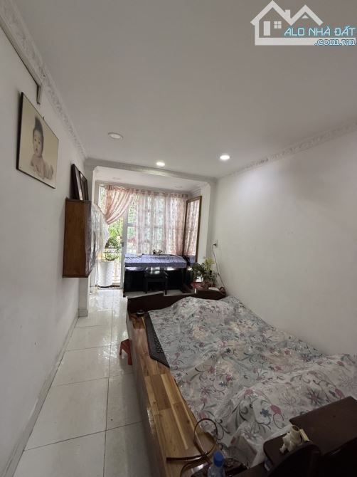 MẶT TIỀN PHÚ NHUẬN - KINH DOANH ĐỈNH - 4 TẦNG HOÀN CÔNG ĐỦ - DTSD GẦN 70M2 - CHỈ  HƠN 6 🧄 - 5