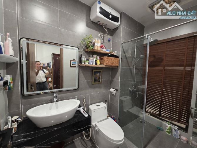 🔥CỰC HIẾM – NGUYỄN VĂN CỪ LONG BIÊN  PL QUÂN ĐỘI – GARA ÔTÔ – THANG MÁY – FULL NỘI THẤT V - 5