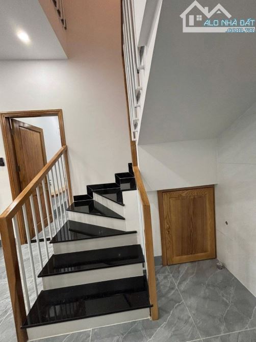 Bán Nhà 1T1L Mới Đẹp Hẻm Oto Xô Viết Nghệ Tĩnh 76M2 (5.3x9.45)   💸 Giá 5.8 tỷ có TL - 5