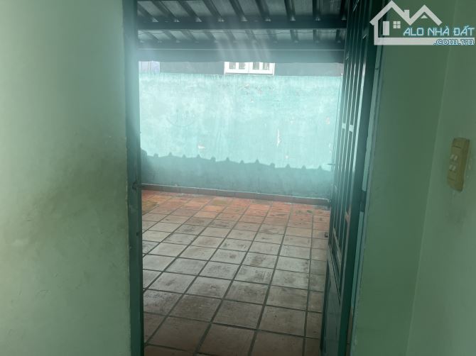 Chủ ngộp cần bán gấp nhà 3 tầng 4-19m(78m2).Hẻm 6m sát mặt tiền TA16. 4T4 - 5