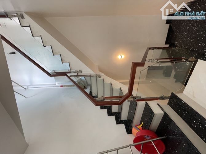 TT Q3. Điện Biên Phủ, DCHH 4T siêu đẹp, MT 7,7m. 45m2 Giá 7,999 tỷ có TL - 5