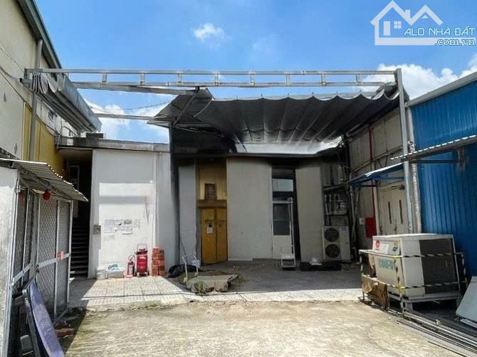 Cho Thuê 2211m2 kho xưởng Tam Bình Thủ Đức - 170 triệu tháng - 5