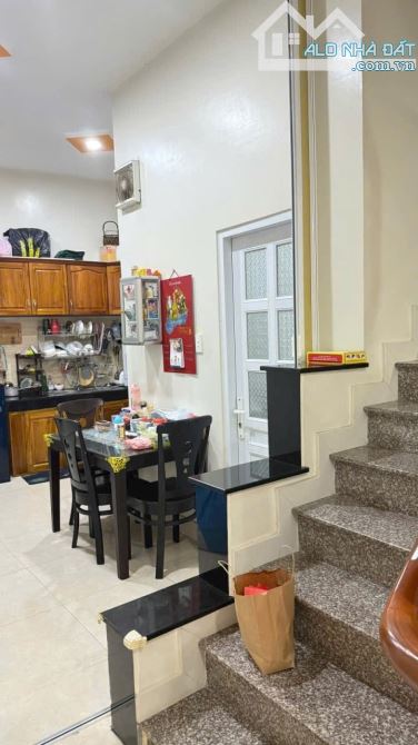 🎈VINCOM Q.9 - GÓC 2 MẶT HẺM XE TẢI - XE HƠI VÀO NHÀ - 60M2, 2 TẦNG  - CHỈ 6.35 TỶ - 5
