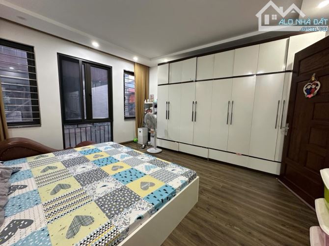 Nhà Đẹp Phố Khâm Thiên -5 Tầng 3 Phòng Ngủ -full Nội Thất -Lô Góc - 5