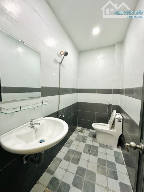 Lê Đức Thọ - Gò Vấp - 75m2 - Đường nhựa 8m - 6.5 tỷ - Nhà mới - Hoàn công - SHR - 5