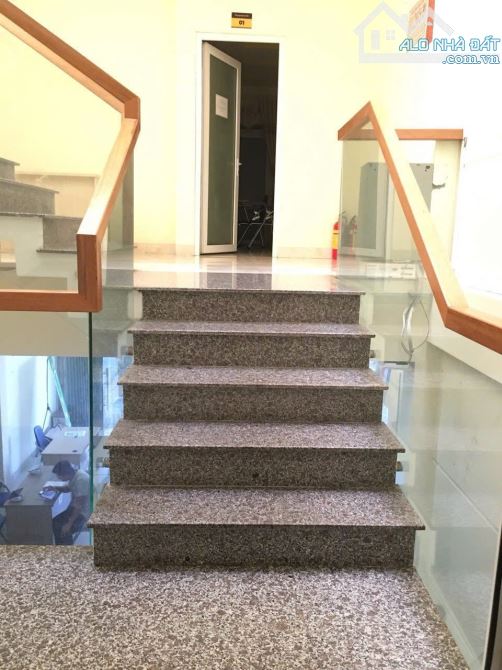 Bán Nhà mặt tiền đường Vũ Văn Dũng đường 15m sát Trần Hưng Đạo ngang 5,1m giá 17,5 tỷ - 5