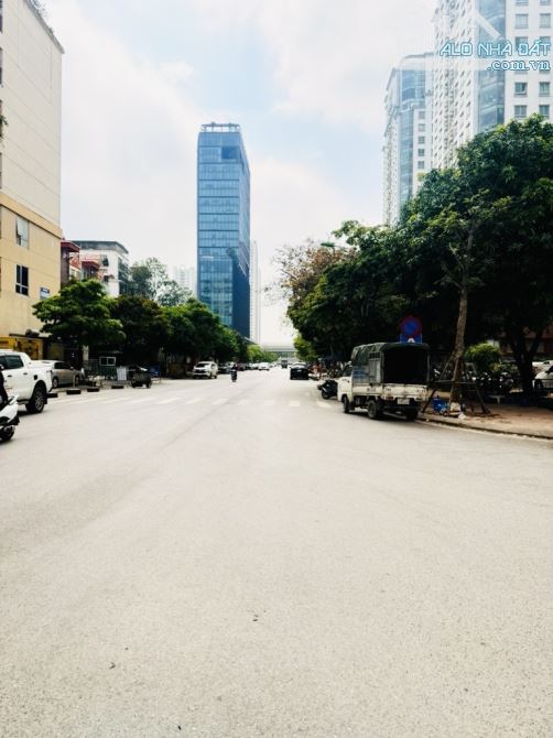 Nhà Trần Cung 5 tầng 70m, MT 6,2m, giá 12,5 tỷ , mặt ngõ thông, ô tô, full nội thất. - 5