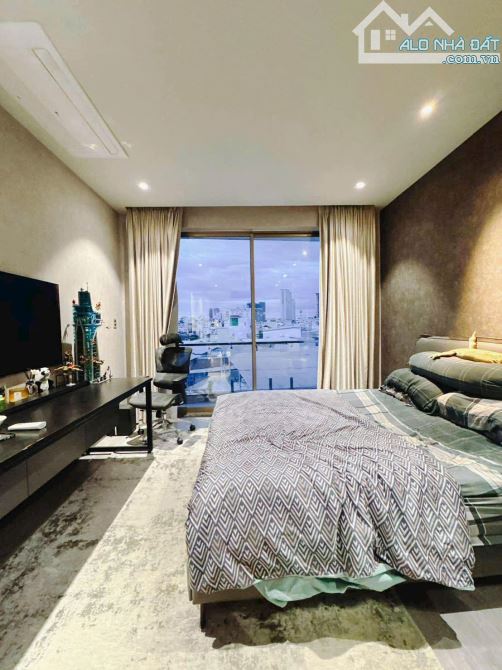 BÁN NHÀ SIÊU ĐẸP 5 TẤM Q4 GIÁP Q1 KHU DÂN CƯ 5 TẤM ĐỒNG BỘ GIÁ 8TỈ TÍ SỔ RIÊNG KHU HIẾM - 5
