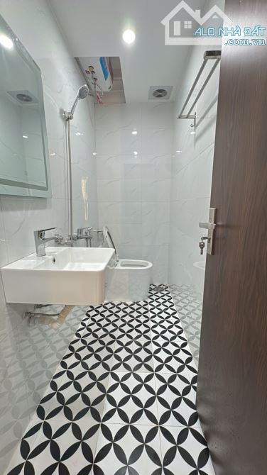 CHTT DOÃN KẾ THIỆN – ÔTÔ - FULL ĐỒ - TẦNG THẤP – 70M – 3PN – 4.45 TỶ (0CG3657) - 5