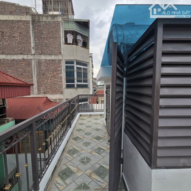 BÁN NHÀ KHƯƠNG TRUNG DT 46M, 6T, 13 TỶ . - 5