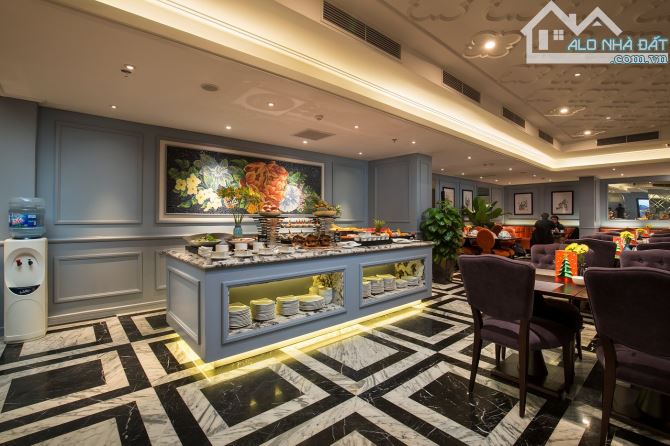 Chủ vay Bank 200 Tỷ- Khách sạn Mặt Phố Nhà Chung - 350m2 - MT 12m - 328 tỷ - DT 6 tỷ/tháng