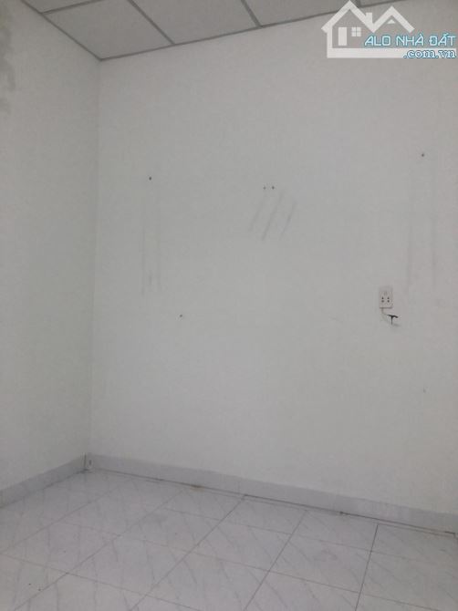 Lô Góc 2 Mặt Tiền Ấp Chiến Lược Kinh Doanh DT: 81m² (4.2m X 19m) Nhỉnh 5Tỷ - 6