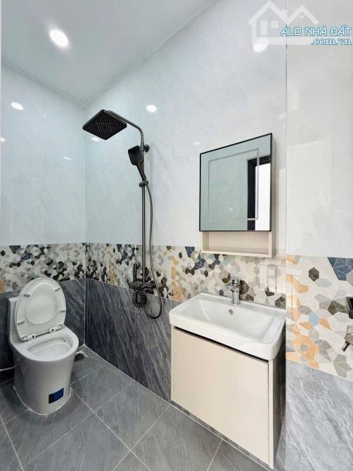 ‼️ Cô chú cần bán căn nhà đang cho thuê đường Hồ Đắc Di - Tân Phú / Giá 2 Tỷ 390 - 6