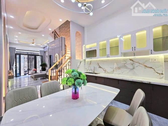 Bán Nhà Hẻm Xe Hơi Gò vấp-4Tầng-38/40m2-Giá 6,25 Tỷ - 6