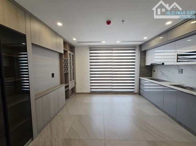 PHÂN LÔ VIP HOÀNG QUỐC VIỆT – 65M² – 7 TẦNG THANG MÁY – 2 THOÁNG -Ô TÔ TRÁNH – 31 TỶ - 6