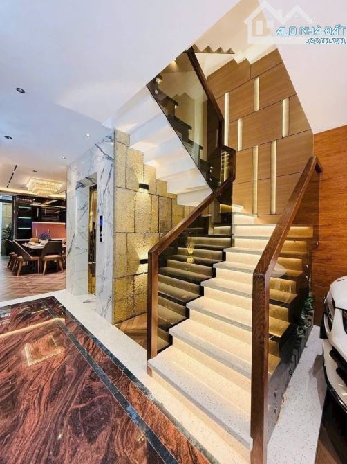 Siêu phẩm Luxury cực đẹp mặt tiền đường kinh doanh Hoàng Diệu,Phú Nhuận(105m2).Giá 5tỷ950. - 6