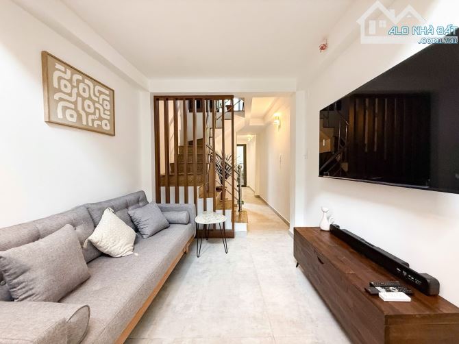 NHỈNH 5 TỶ, TẶNG FULL NỘI THẤT QUẬN 10 KẾ ĐH KINH TẾ - 32M2 4 TẦNG 4PN, SÂN THƯỢNG. - 6