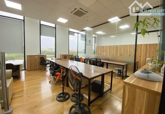 VĂN PHÒNG TRỌN GÓI 25M2- 50M2- 100m2 SÀN THƯƠNG MẠI CAO CẤP. Tòa 210 Lê Trọng Tấn - 6