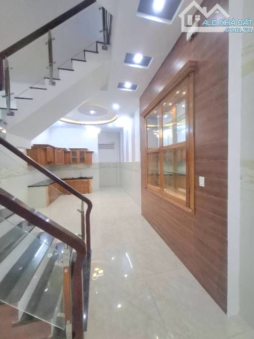 CHỈ HƠN 6 Tỷ - LÊ VĂN QUỚI -80M2 -4 TẦNG -4PN - SHR -  NỞ HẬU -GIÁP TÂN PHÚ - 6