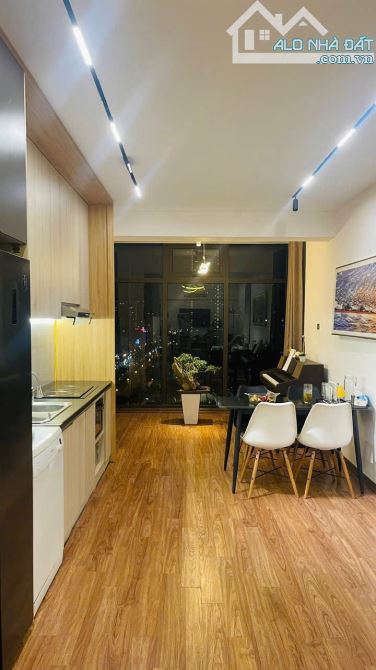 Cần Bán CHCC tại Đền Lừ 2, 63M - 2 Ngủ, 2 WC full NT- Wieu Hồ đẹp Nhỉnh 4 Tỷ. - 6