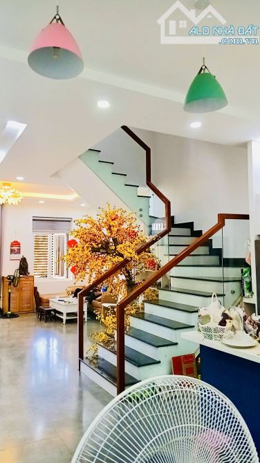 Bán nhà đường ô tô KDC Đào Sư Tích gần Phú Mỹ Hưng giá tốt 10 tỷ 500 triệu - 6