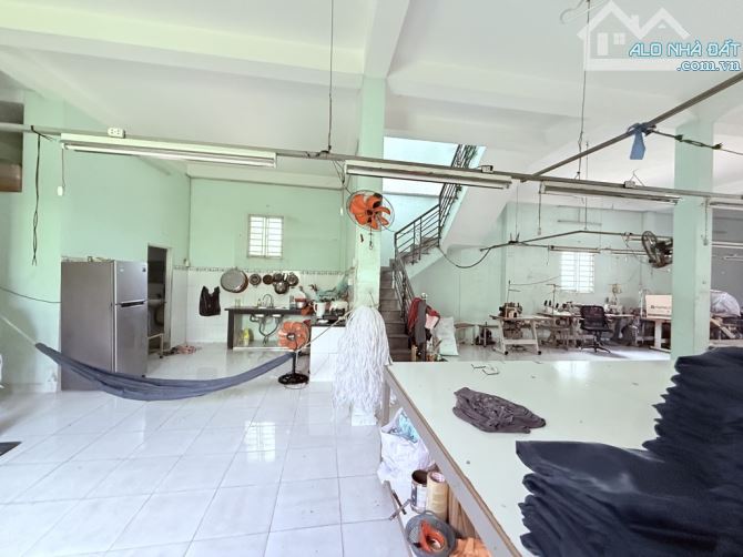 ĐẤT MẶT TIỀN 250M THỔ CƯ CÙNG VỚI 1 XUỐNG MAY VỊ TRÍ ĐẮC ĐỊA GẦN LÊ THỊ HÀ GIÁ TỐT - 6