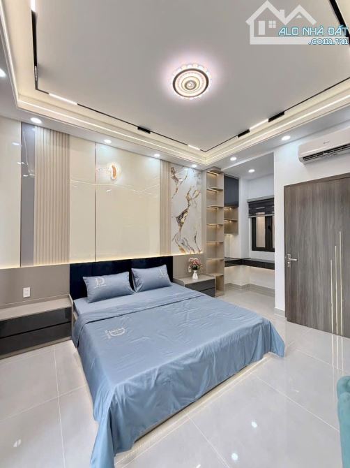 Nhà đẹp Gò Vấp-Hẻm ô tô 6M-Gần CV Làng Hoa-Lê Văn Thọ-P14-56m2-4x14-5tầng Thang Máy-4PN - 6