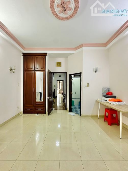 4TẦNG - 80M2 KHU VIP HXT D2 - 🚗NGỦ NHÀ - NHỈNH 17 T.Ỷ - 7