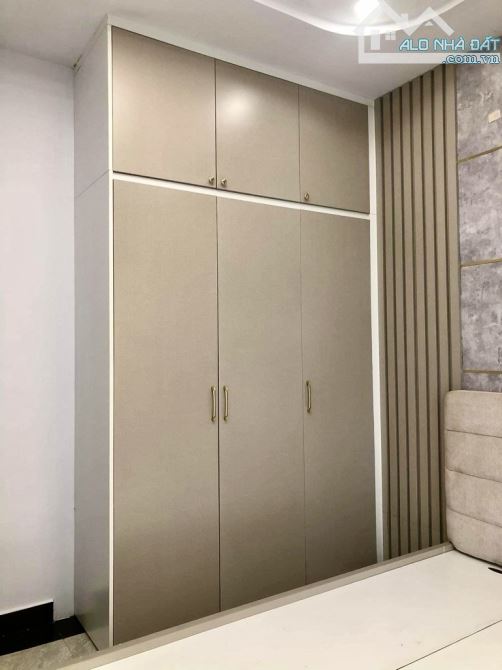 Chỉ 5.5 tỷ - HXH thông, nhà 4T Lũy Bán Bích Tân Phú - 4x11m. Gần Đầm Sen, ở ngay không sửa - 7