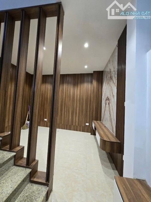 7 TỎI - ĐỐNG ĐA 31M*5T - 5 NGỦ- GẦN KHƯƠNG THƯỢNG- NGÕ THÔNG TÔN THẤT TÙNG - 7