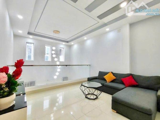 Nhà đẹp đường Bùi tư toàn diện tích 4 x 14 xây dựng một trệt 3 lầu giá 7,5 tỷ còn thương l - 7