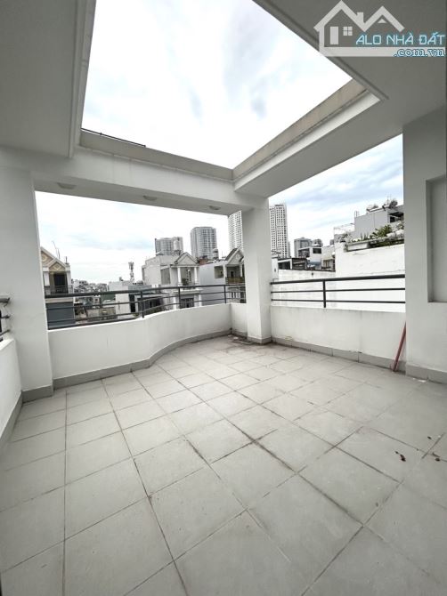 Căn góc 2 Mặt tiền - Xe Tải tận nơi- Vị Trí Gần ĐH RMIT - Tôn đức thắng - 60m2 - 7