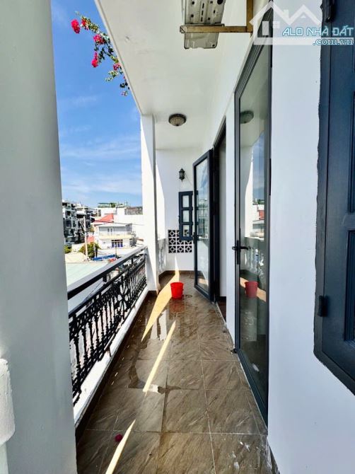NHÀ 6M NGANG - 5 TẦNG - GÒ VẤP - GẦN MẶT TIỀN PHAN HUY ÍCH - GIÁ TỐT SO VỚI KHU VỰC - 7