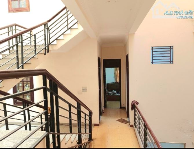 BIỆT THỰ 3 TẦNG ĐƯỜNG SỐ, QUẬN 7, (7.4 x 33), NỞ HẬU 8.3, 36 TỶ - 7