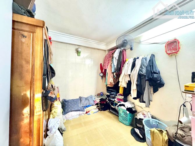 20M RA MẶT ĐƯỜNG ĐẠI LA - MINH KHAI - HAI BÀ TRƯNG - 4 TẦNG 1 TUM - 3 NGỦ - NHỈNH 4 TỶ - 7