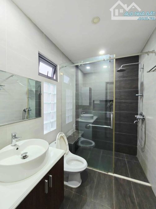 BÁN NHÀ PHỐ 105M2,4 TẦNG HOÀN CÔNG ĐỦ ,FULL NỘI THẤT, Ô TÔ VÀO NHÀ ,CÁT LÁI THỦ ĐỨC - 8