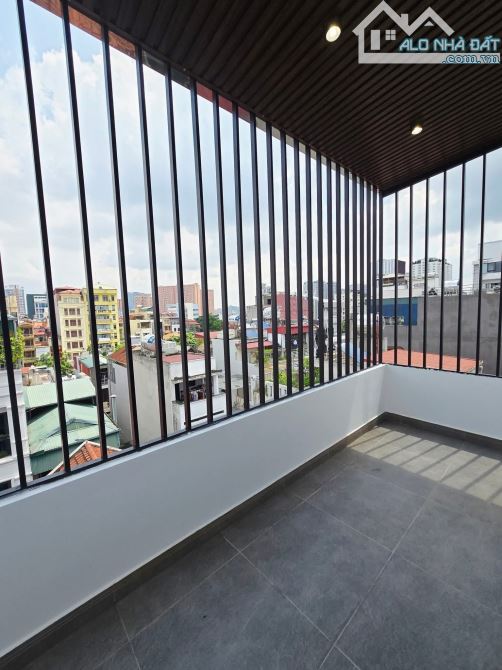 PHÂN LÔ VIP HOÀNG QUỐC VIỆT – 65M² – 7 TẦNG THANG MÁY – 2 THOÁNG -Ô TÔ TRÁNH – 31 TỶ - 9