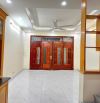 Cho thuê nhà Phạm Văn Đồng, Xuân Đỉnh. 14 triệu/tháng. Phù hợp để ở hộ gđ, văn phòng