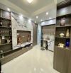 Nhà Hoàng Quốc Việt 6 tầng thang máy 40m2, giá 10,8 tỷ. Ngõ thông, ô tô, Full nội thất, nh