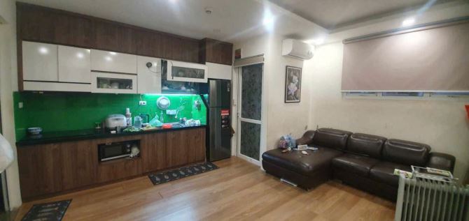 cho thuê chung cư CT2 Hoàng Cầu, 65m, 2 phòng ngủ, đủ đồ
