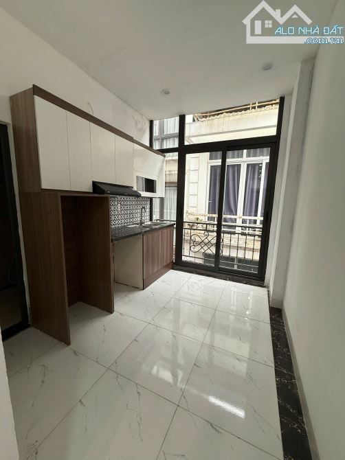 🏠 TÒA NHÀ TRƯƠNG ĐỊNH 200M2 - 8 TẦNG - 40 CĂN 2N1K - THU 320TR/TH - GIÁ 79 TỶ📞 Hằng mini