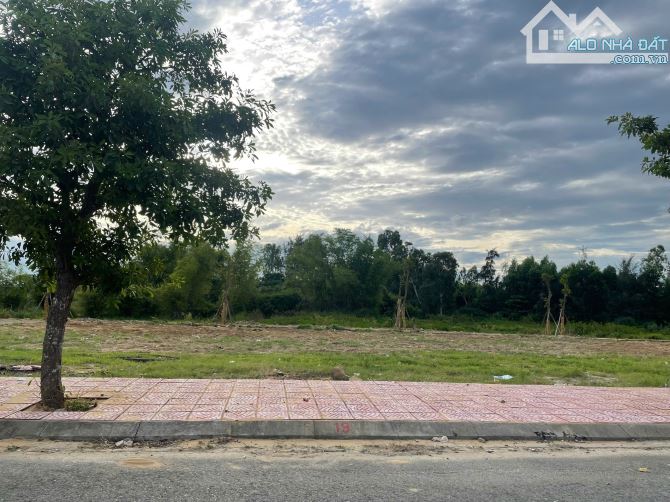 Cần bán lô đất 100m2 ngay Hội An đường 7m5 ngay phố cổ, giá 5,4 tỷ - 2