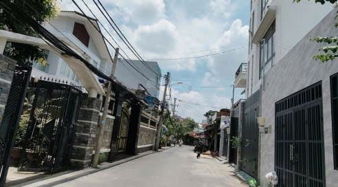 Bán nhà 1 sẹc đường Tô Ngọc Vân, hẻm xe hơi thông, giá 7.5 tỷ/122,4m2