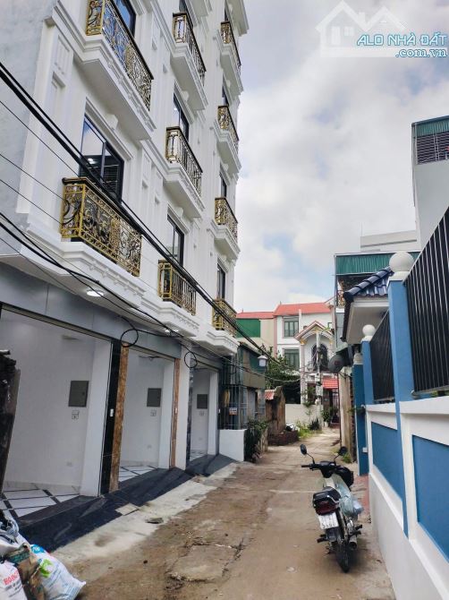 Seri 3 siêu phẩm 6 tầng thang máy 60m gara , cửa ga Ngọc Hồi Lạc Thị, chỉ 8 tỷ còn thương