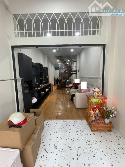 Nhà Cho Thuê Nguyên Căn Hẻm Xe Hơi Huỳnh Văn Bánh Phú Nhuận