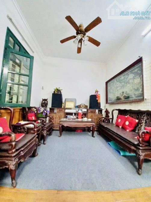 🔥🔥 HÀNG HIẾM – NGÕ 42 SÀI ĐỒNG – KINH DOANH ĐỈNH – DT 60M² – MT 5.3M – GIÁ CHỈ 7.5 TỶ 🔥