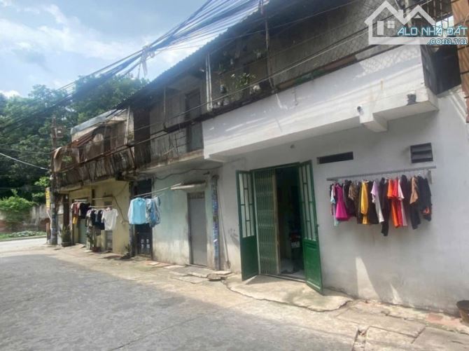 Ngộp 6 tỷ, bán thấp hơn giá mua trước,183m2 full thổ,căn góc,đường 16,An Bình,Bình Dương